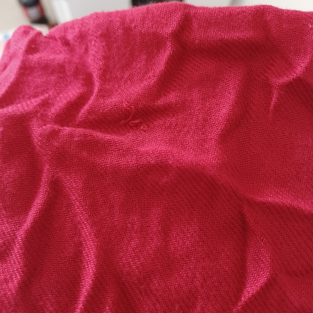 ⚡️SALE⚡️Bright Red Pashmina Scarf with Tassels - Picture 8 of 8